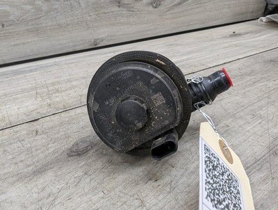 *OEM BMW G01 G05 G20 G22 G30 G42 G80 G82 G83 M3 M4 Engine Auxiliary Water Pump