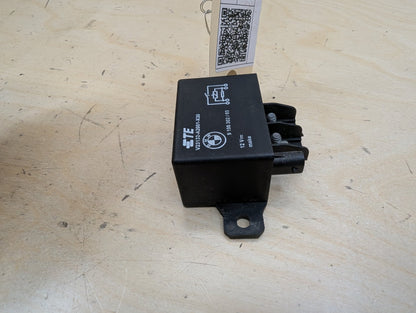 OEM BMW F10 F13 F02 F30 F32 F80 F82 F85 M3 M4 M6 Cooling Fan Relay Control 130A