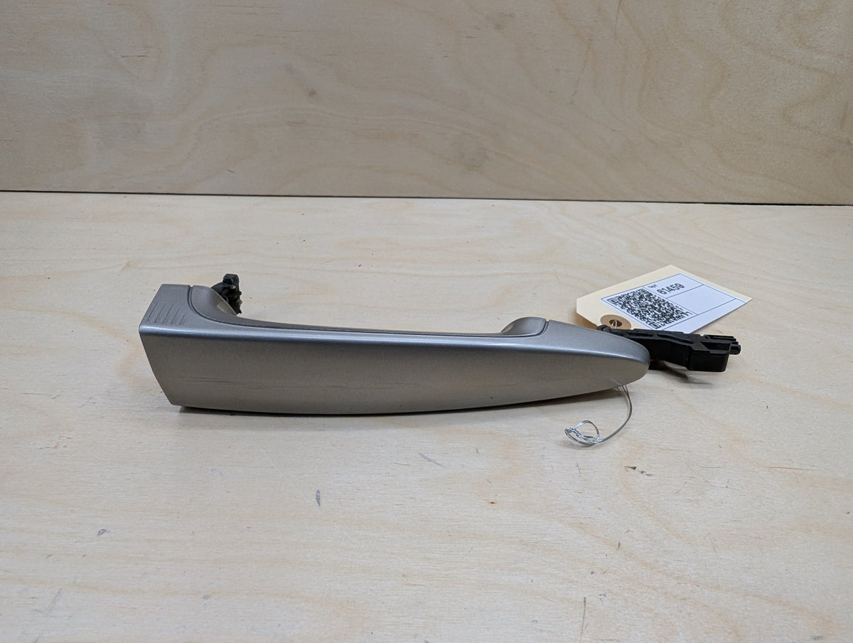 2007-2013 BMW 328i E93 Front Right Passenger Exterior Door Handle w/ Comfort Access 7202240