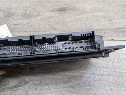 07-13 OEM BMW E84 E89 E90 E92 E93 X1 AHL FRM 3R Footwell Light Control Module