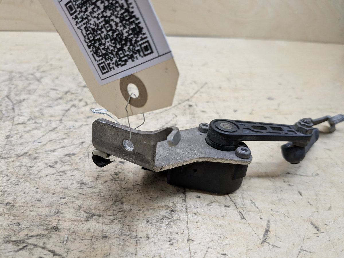 OEM BMW F30 F80 G20 G30 M3 Front Rear Left Right Suspension Height Level Sensor