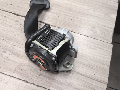 2015-2018 Audi Q3 8U Rear Left or Right Seatbelt Seat Belt Retractor 8U0857805A