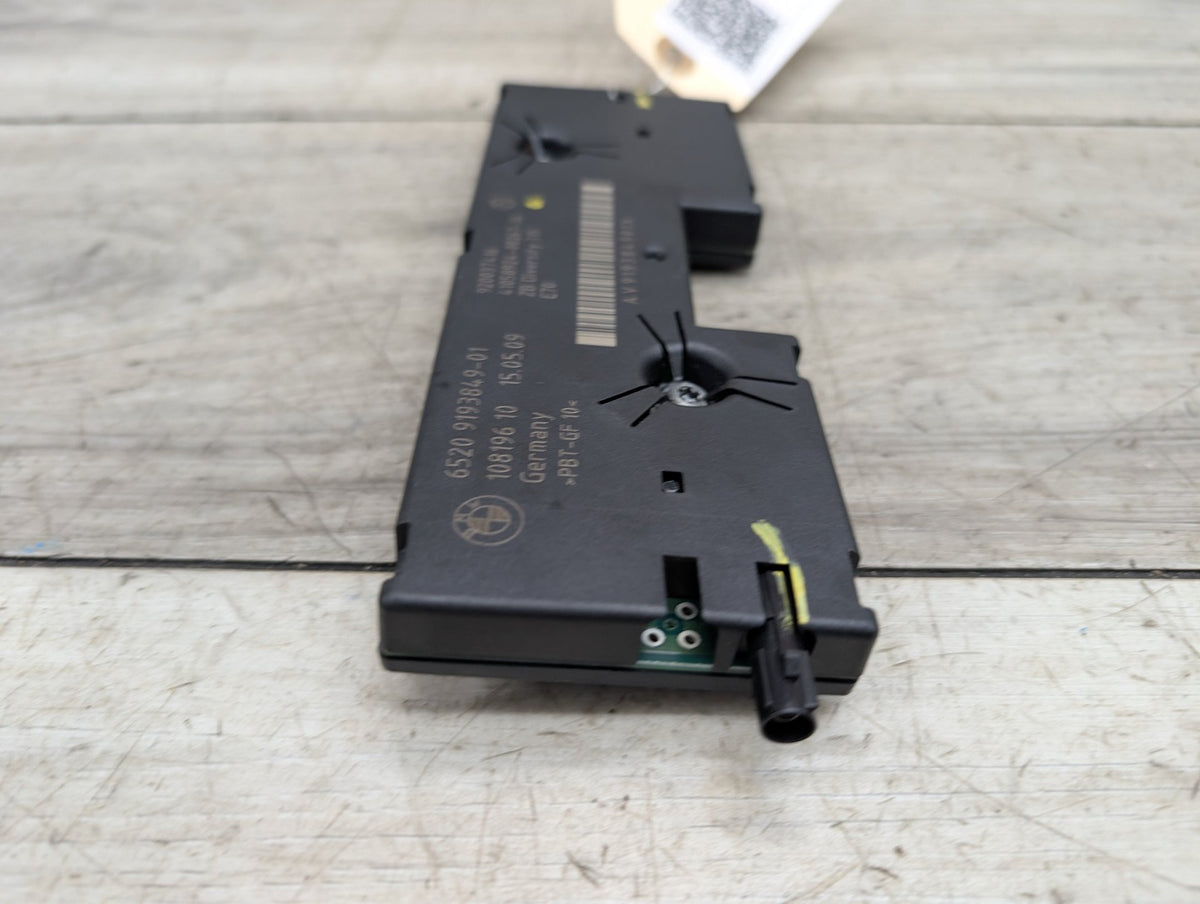 06-13 OEM BMW E70 X5 X5M Antenna Amplifier Diversity Receiver Module 315 MHZ