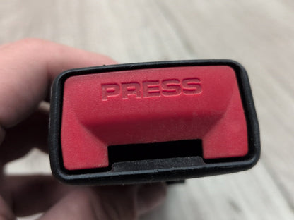 OEM BMW F95 F96 G05 G06 X5 X6 Rear Left Driver 2nd Row Seat Belt Seatbelt Buckle