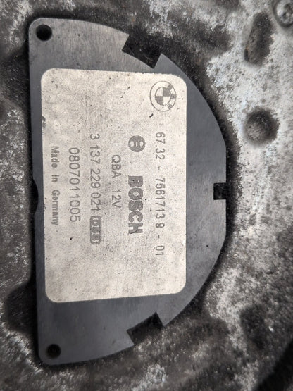 2008-2013 BMW 128i E82 Radiator Fan Shroud Housing w/ Motor 7561713