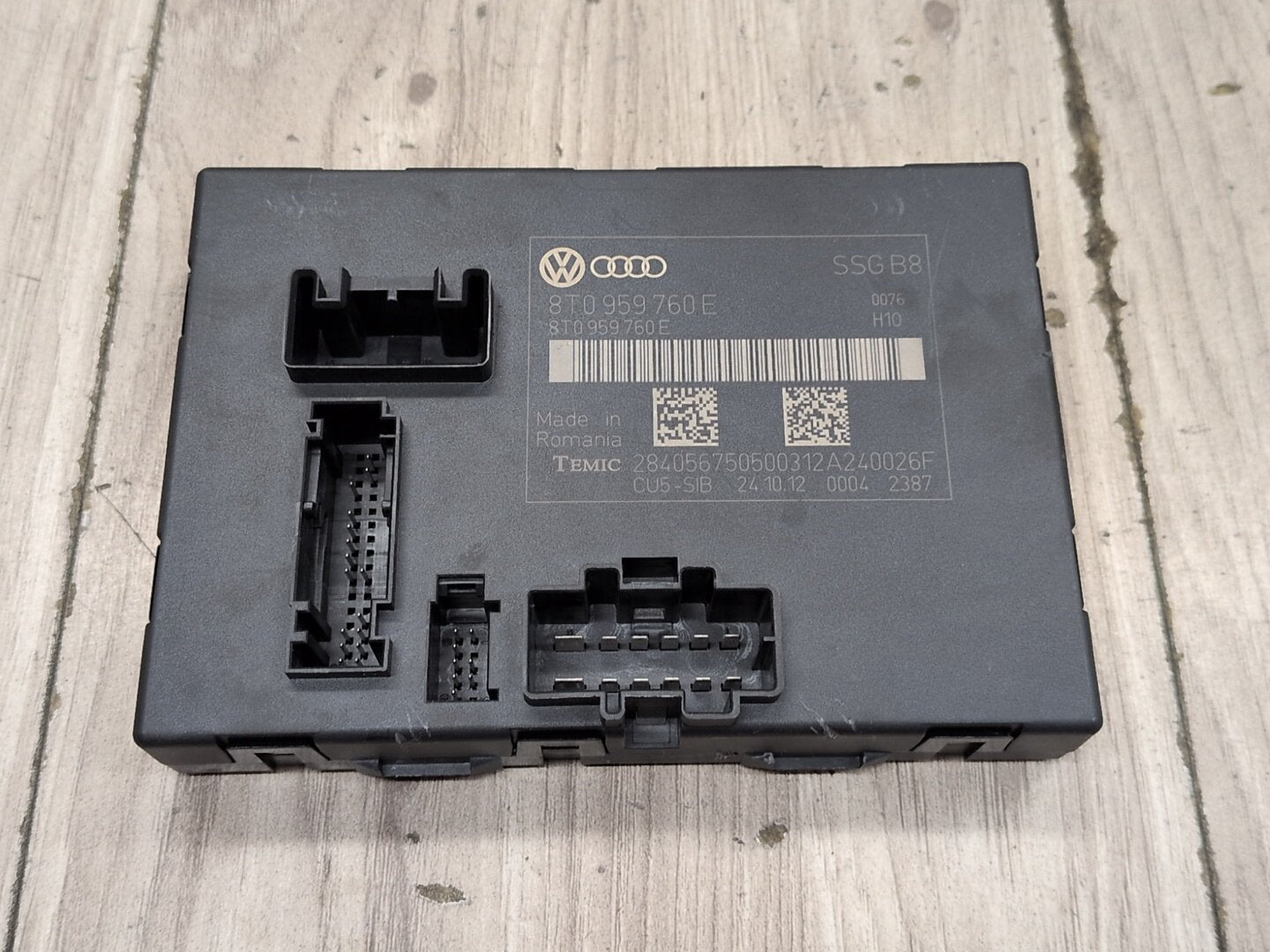 2008 - 2017 Audi S5 8T Front Left or Right Seat Control Module 8T0959760E