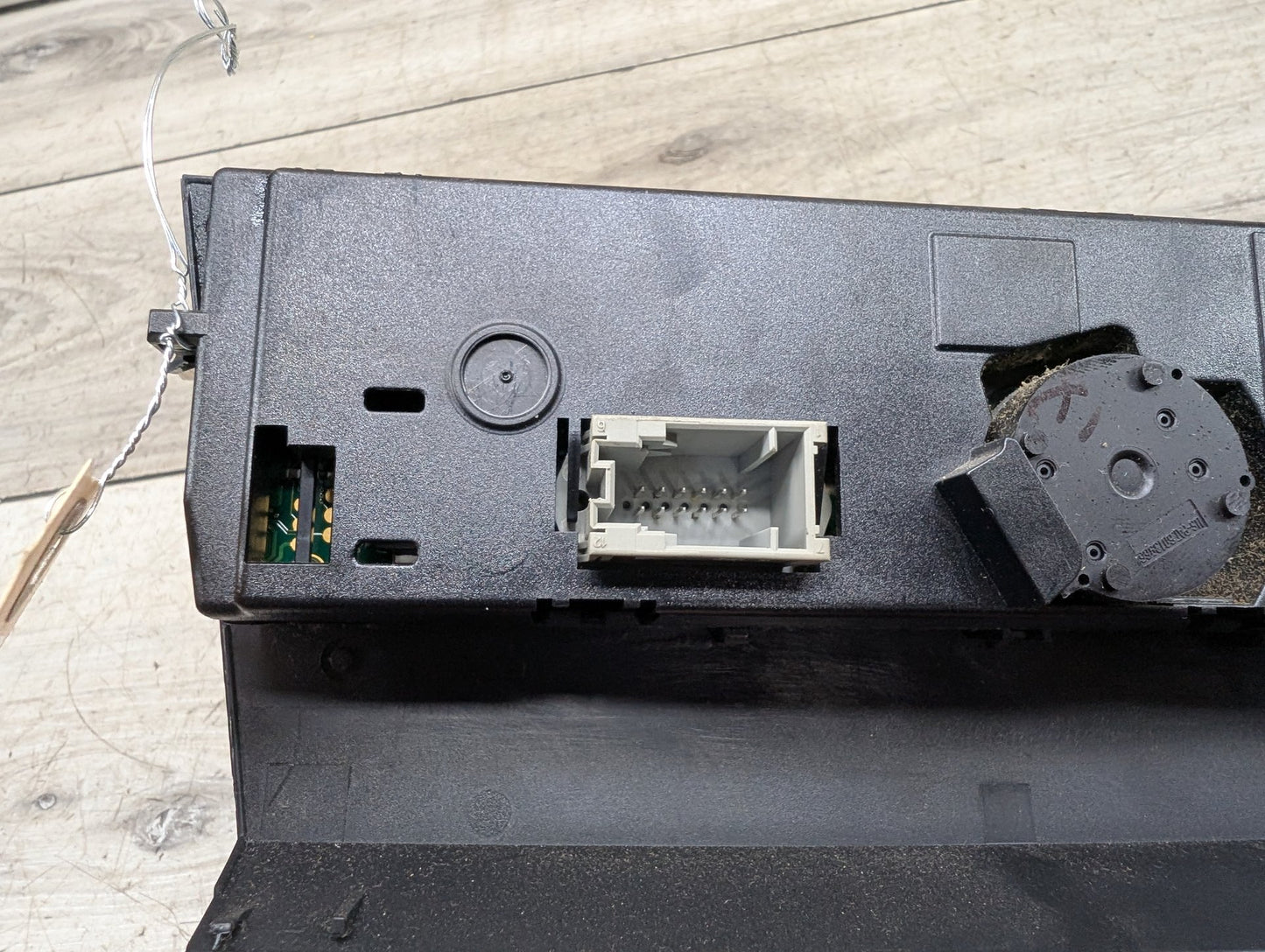 2007-2013 BMW 328i E93 Front AC Heater Climate Control Switch 9182288