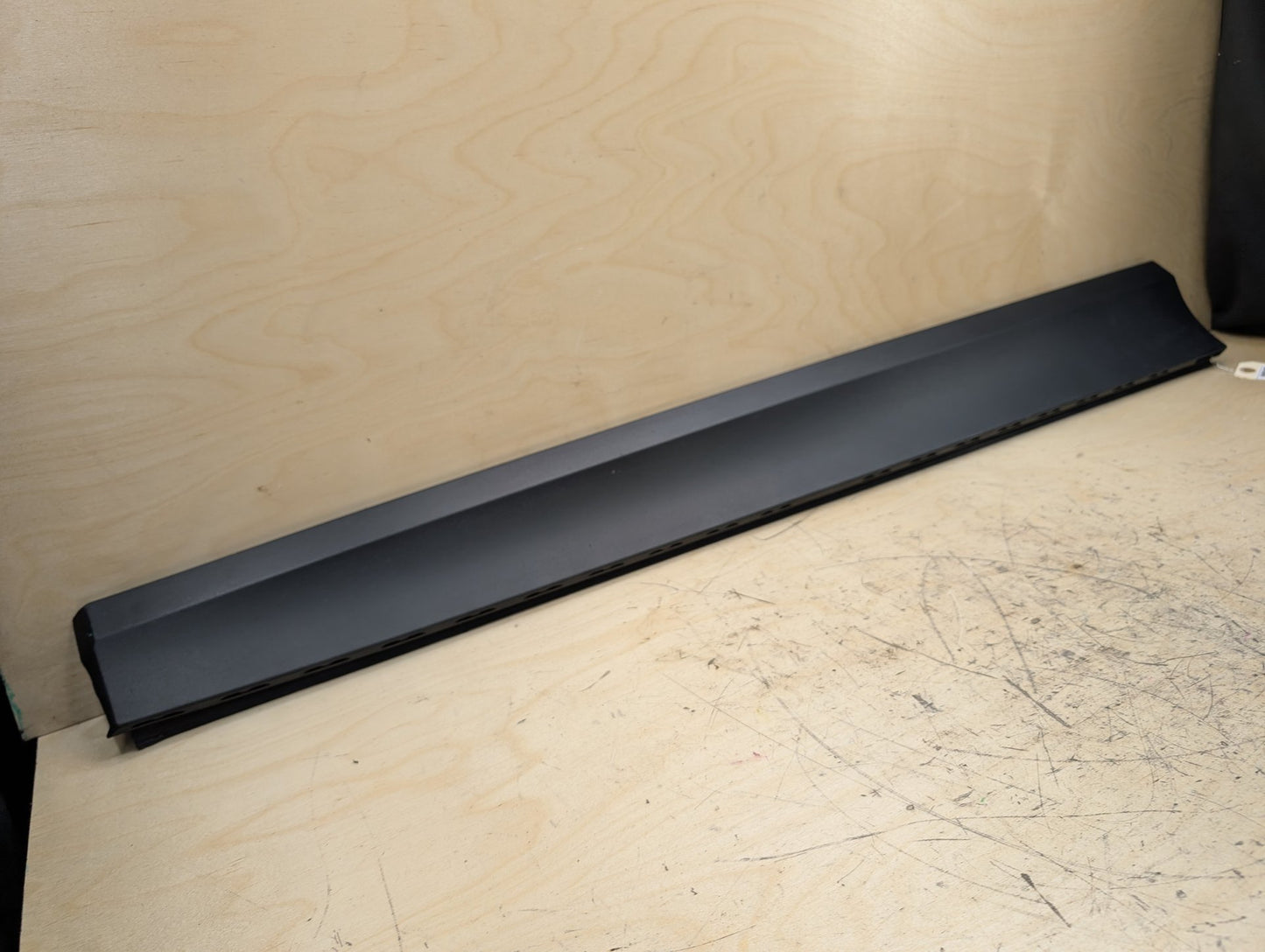 2011-2016 BMW X3 F25 Front Left Driver Exterior Door Trim Molding 7205779
