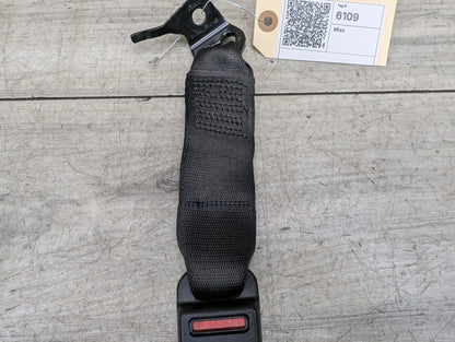 17-23 OEM BMW G30 530 F90 M5 Sedan Rear Left 2nd Row Center Seat Belt Buckle