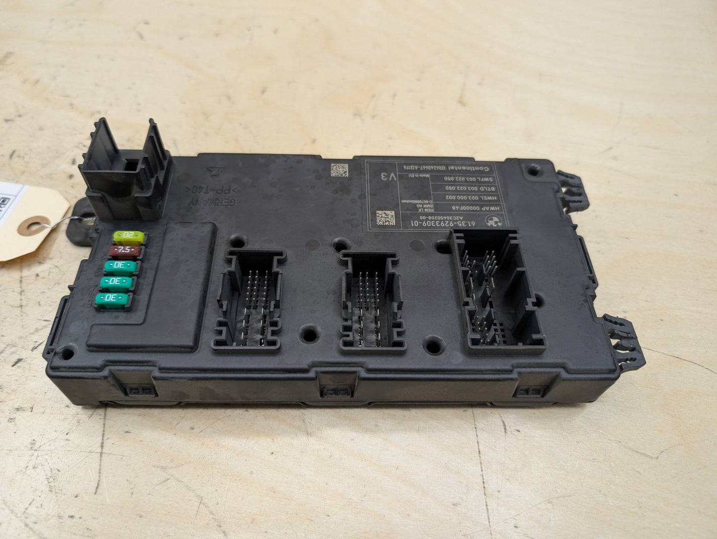 2012-2018 BMW 328i F30 BCM Body Control Module 9293309