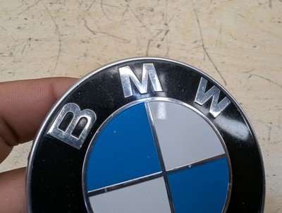 2012-2018 BMW 320i F30 Emblem Badge Symbol Logo 7288752 OEM