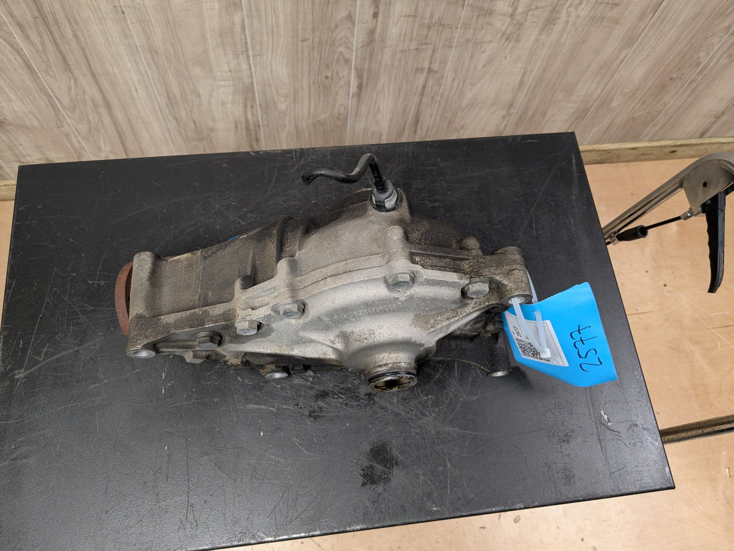 2015 - 2019 BMW X6 F86 Front Axle Carrier Differential 7594314 S63B44T2