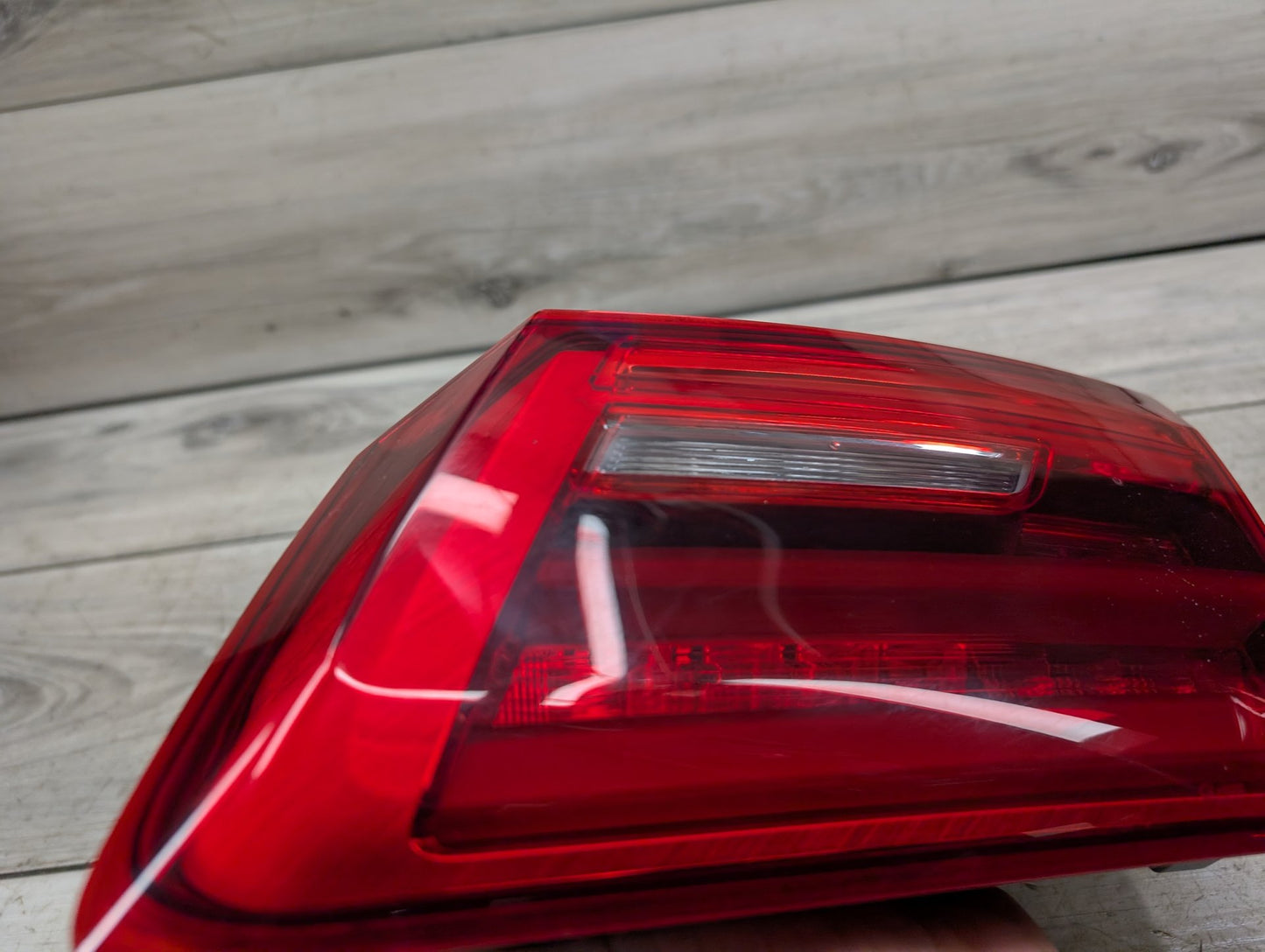 17-20 OEM BMW F90 G30 530 540 M550 M5 Rear Right Passenger Trunk Tail Light