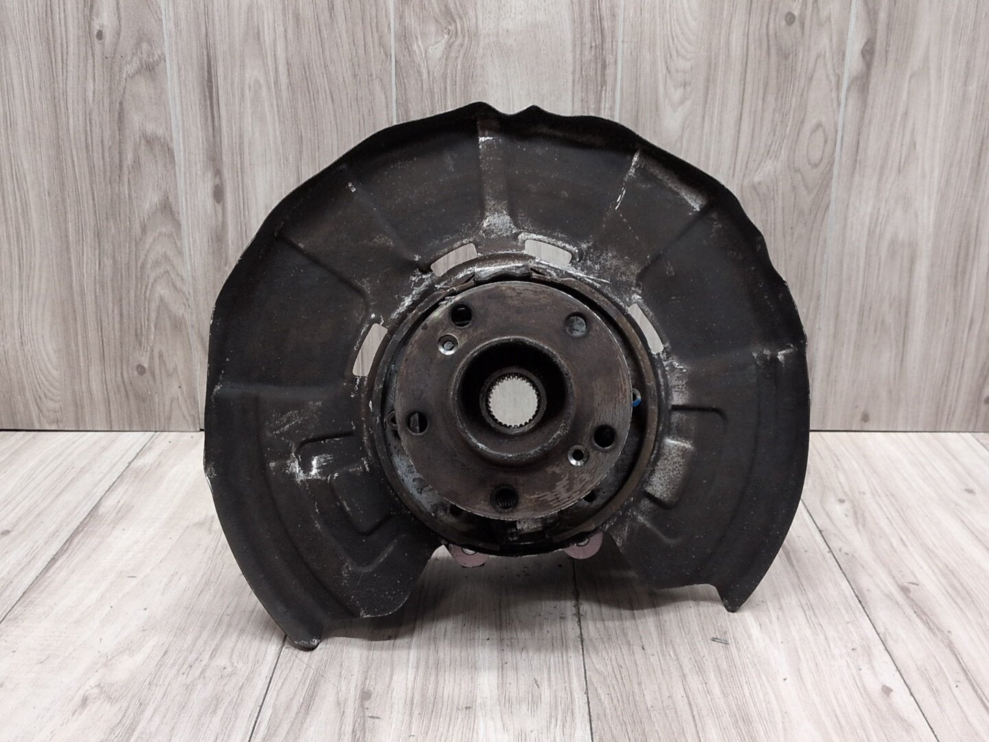 OEM BMW F85 F86 F15 F16 X5 X6 REAR Left Driver Side Spindle Hub Carrier Knuckle