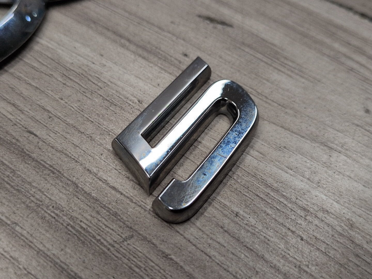 2013 - 2017 Audi S5 8T Emblem Badge Symbol Logo 8T0853742D CTUB