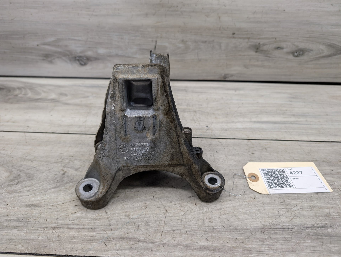 OEM BMW G01 G20 G26 G30 330 430 530 Right Passenger Engine B46 B48 Mount Bracket