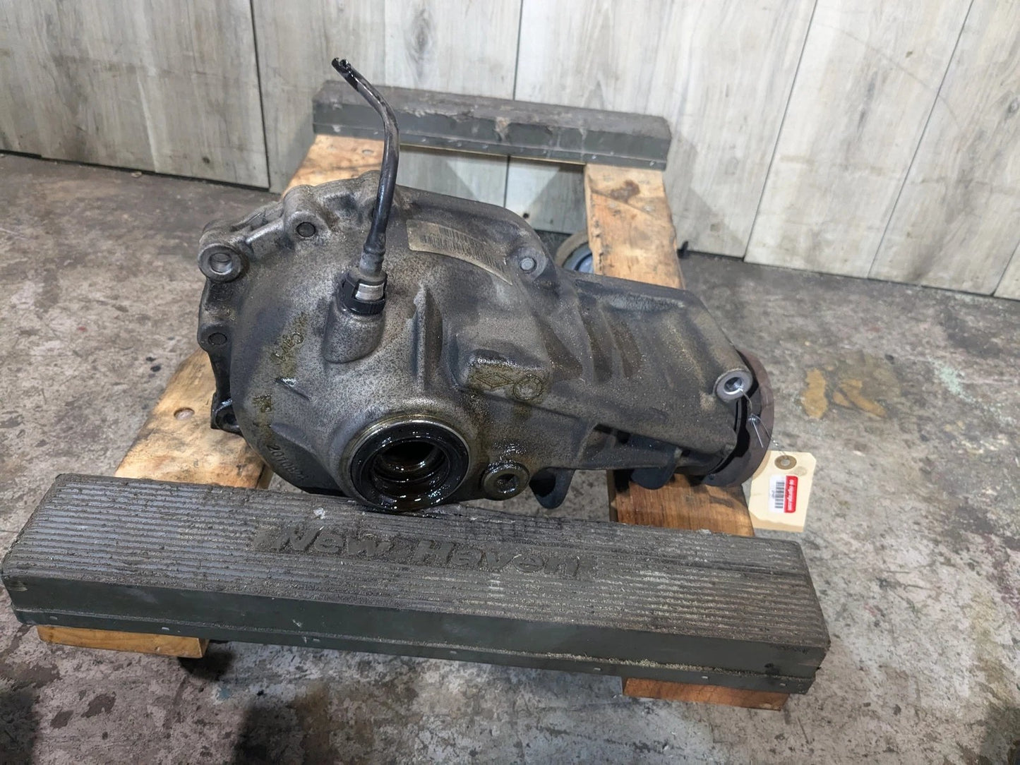 07-10 OEM BMW E70 E71 X5 X6 AWD Front Differential Axle Carrier AT Ratio 3.91