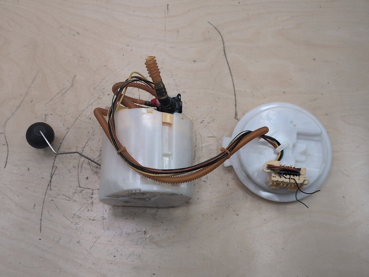 18-24 OEM BMW G01 G02 X3 X4 30i 30iX M40iX B46 B58 Sending Gas Tank Fuel Pump