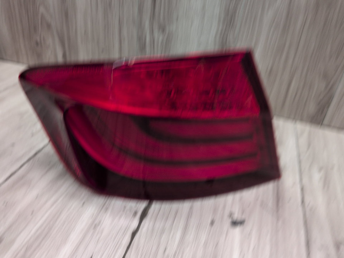 2011-2016 BMW M5 F10 Rear Left Driver Outer Tail Light 7203231 OEM
