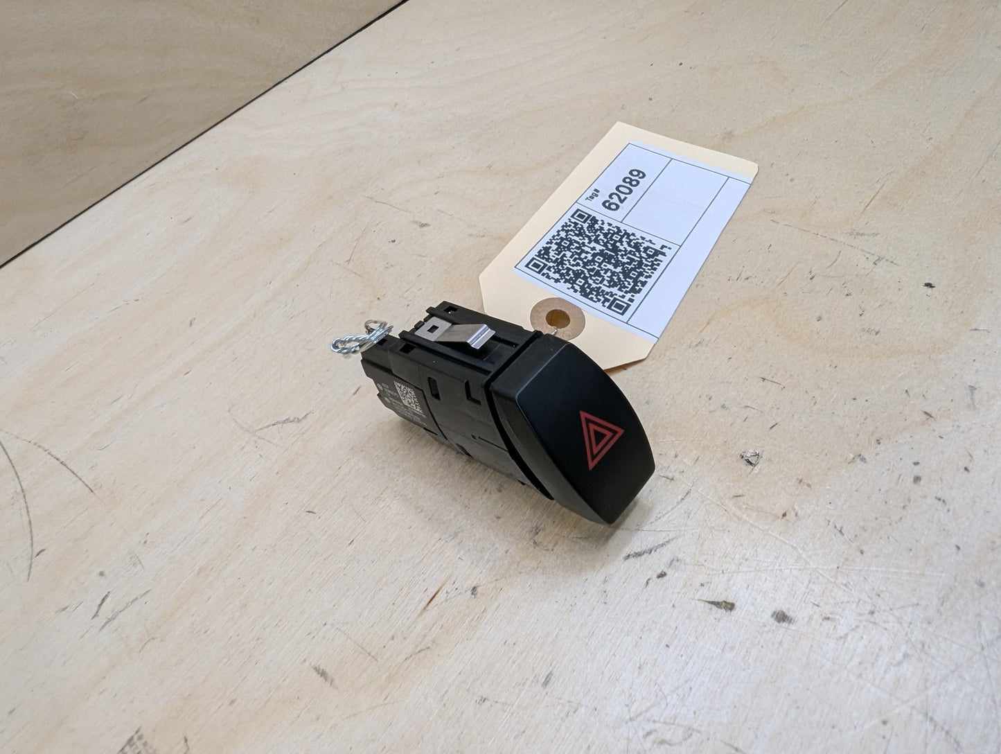 OEM BMW F10 F13 F02 F30 F32 F80 F82 F85 M3 M4 M6 Cooling Fan Relay Control 130A