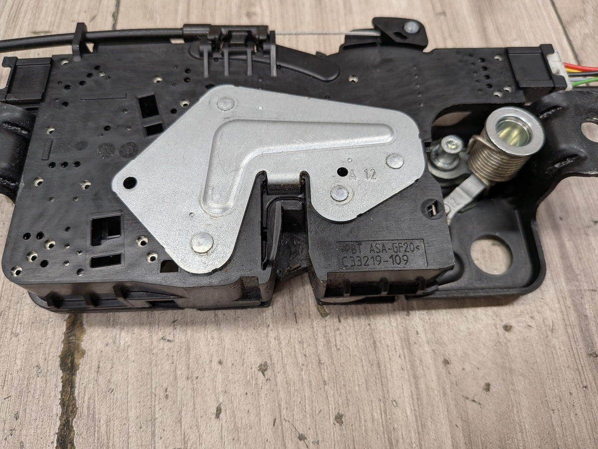 2017-2023 BMW M550i G30 Liftgate Trunk Lid Liftgate Lock Latch Actuators SET 7441014 OEM