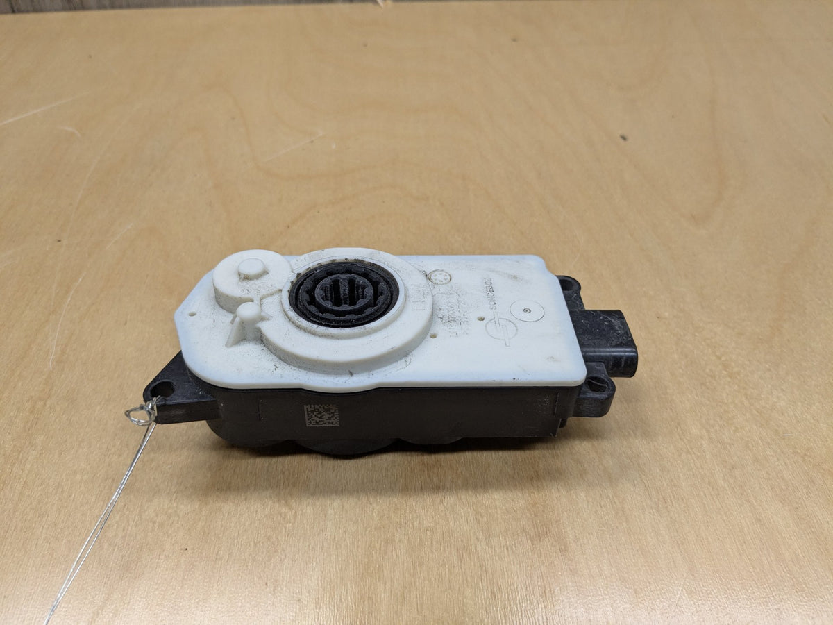 OEM BMW G05 G07 G20 330 M340 X5 X7 Front Upper Grille Shutter Motor Actuator