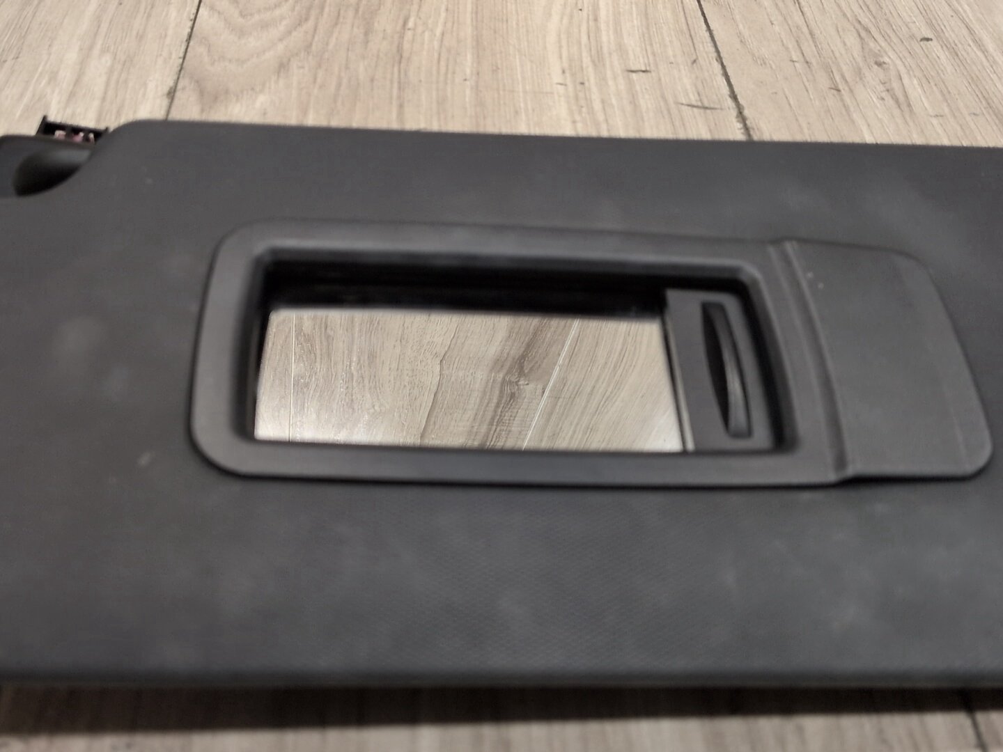 2019-2026 BMW 330i G20 Front Left Driver Sun Visor 8092727