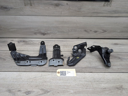 2018 - 2024 BMW X3 G01 Front Left Driver Fender Brackets SET 7424677 B58B30O1