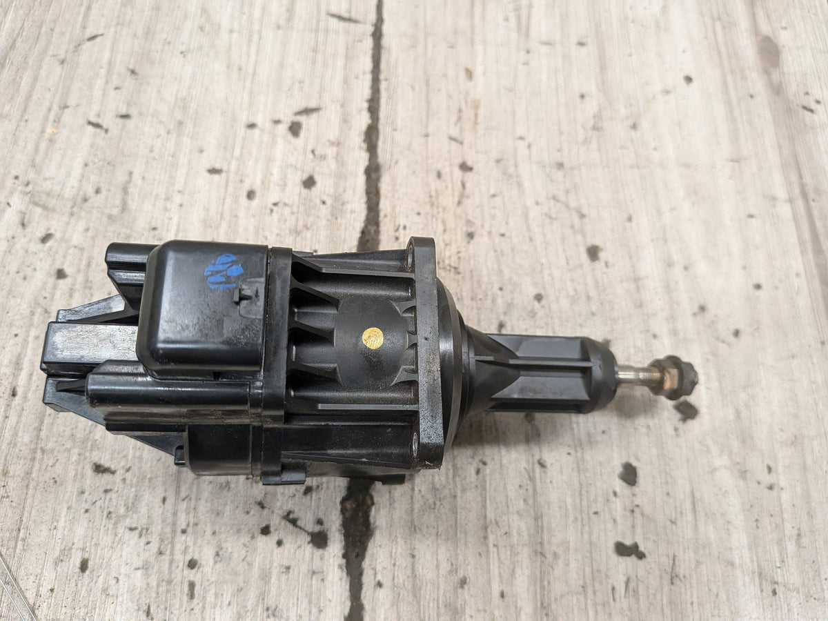 2018-2023 BMW G30 M550i N63B44O2 Turbo Charger Wastegate Actuator 8680616
