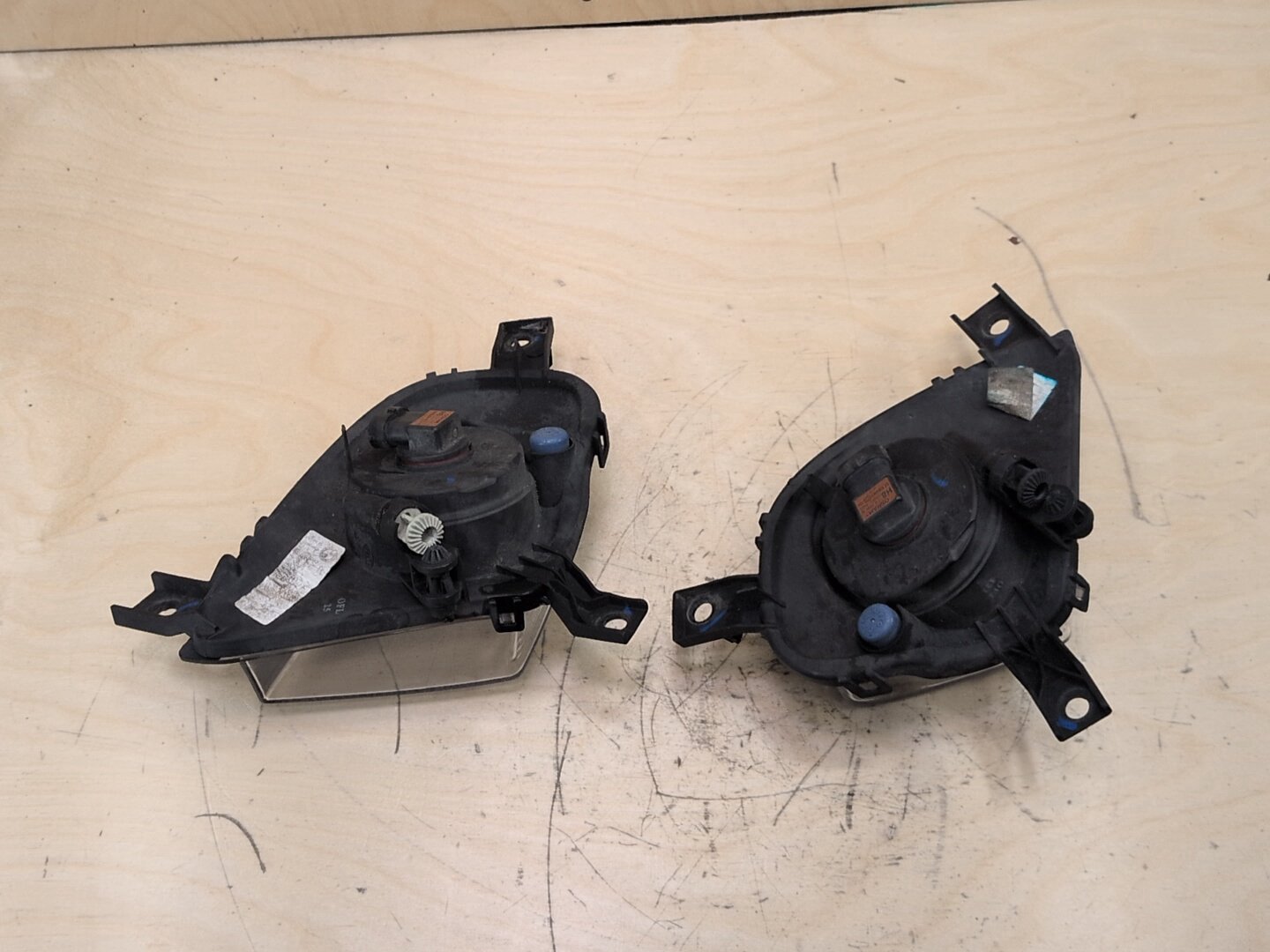 2006-2011 BMW 328i E90 Front Left Right Bumper Fog Lamp Lights SET 7199893