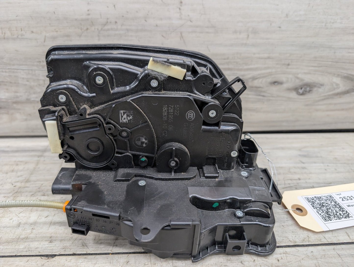 2014 - 2018 BMW X5 F15 Rear Left Driver Door Latch Lock Actuator w/ Soft Close 7281955 N63B