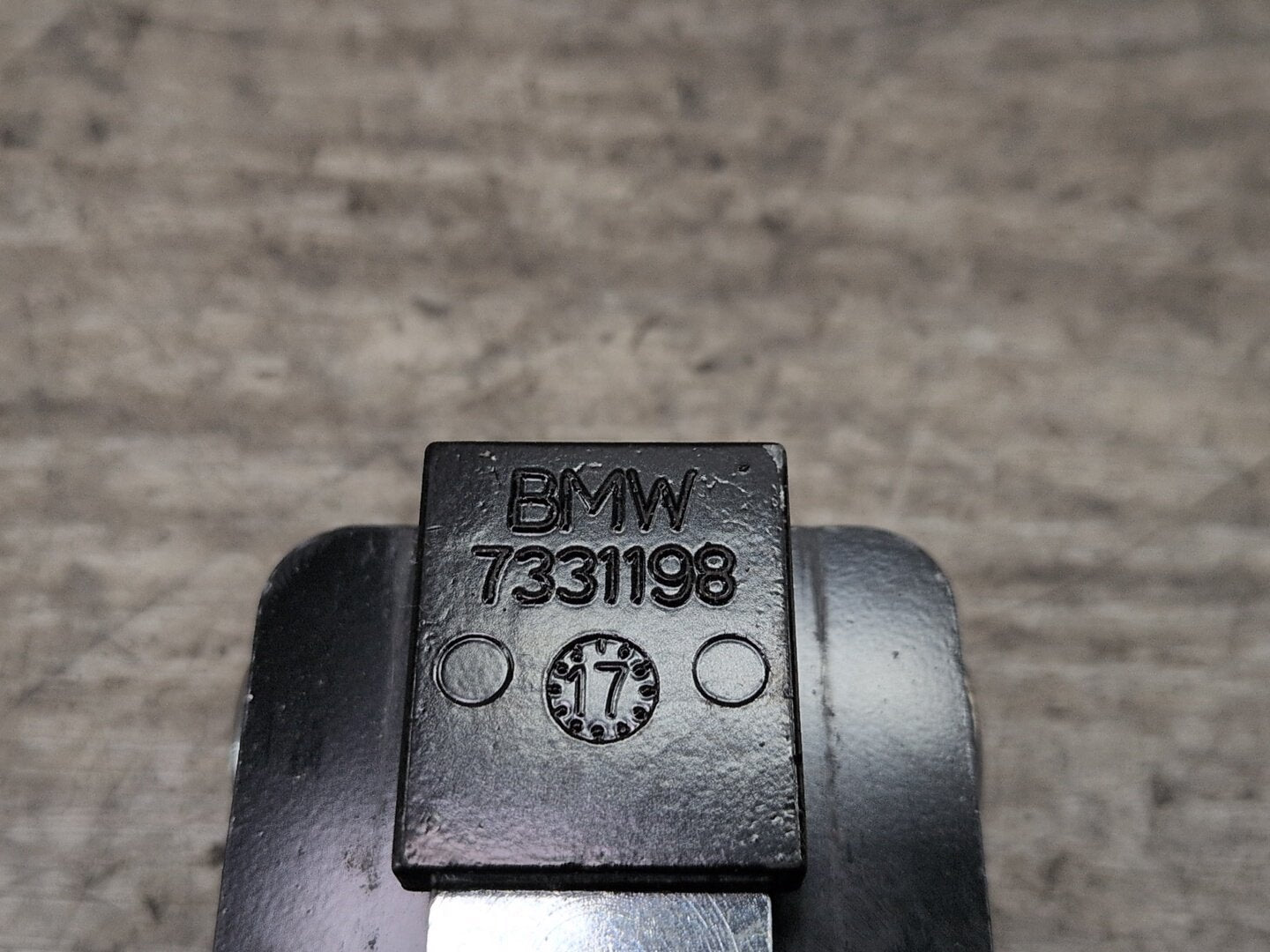 OEM BMW E70 E83 F15 F25 G01 X3 X5 Trunk Cargo Latch Tie Down Hook Clasp Ring (4)
