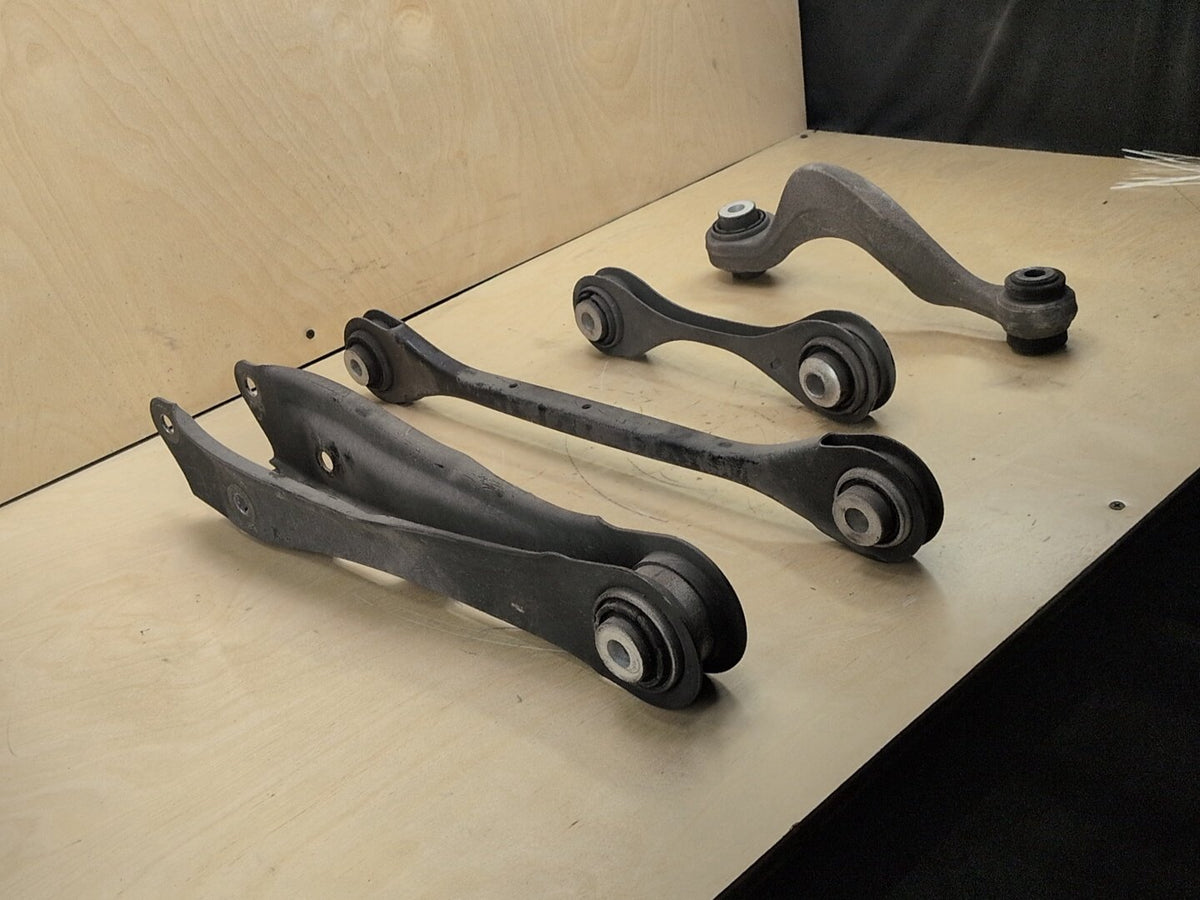 2018-2024 BMW X3 G01 Rear Right Passenger Control Arms SET 6871016