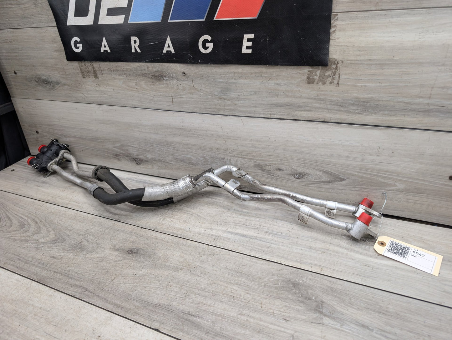 16-19 OEM BMW F90 M5 G12 750 G30 M550 Transmission Oil Cooler Line Inlet Outlet