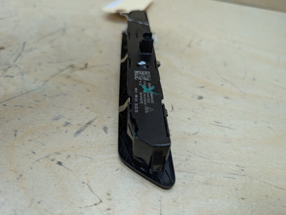 2016-2022 BMW 750i G12 Front Right Passenger Seat Memory Switch 9382801