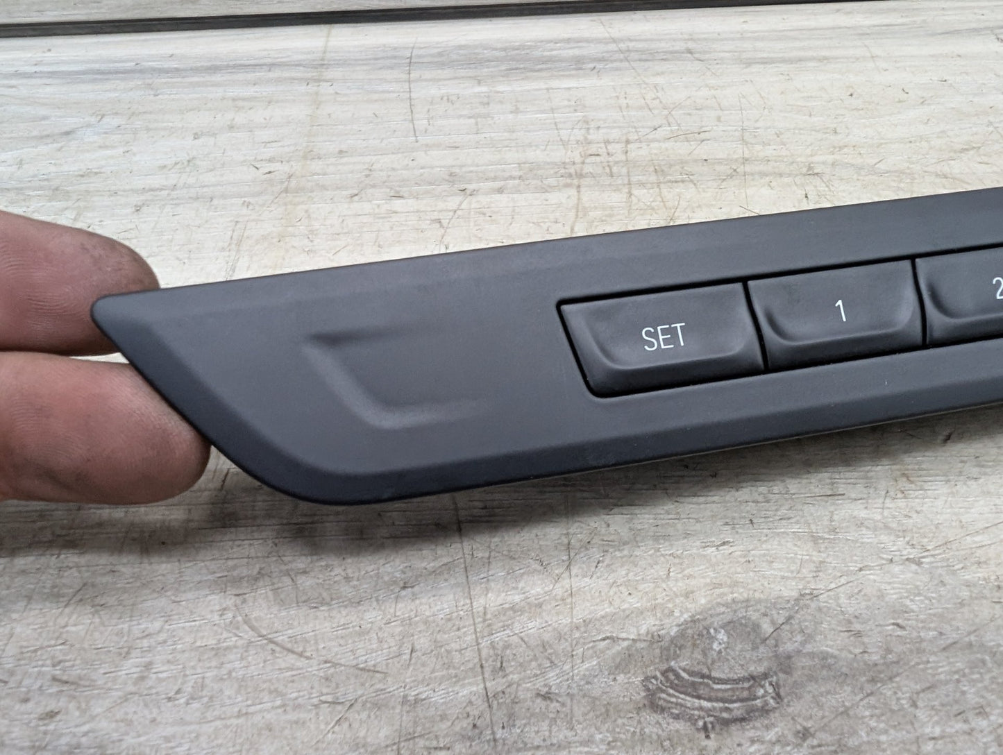 OEM BMW F90 M5 G30 530 540 M550 Front Left Driver Seat Memory Switch Button