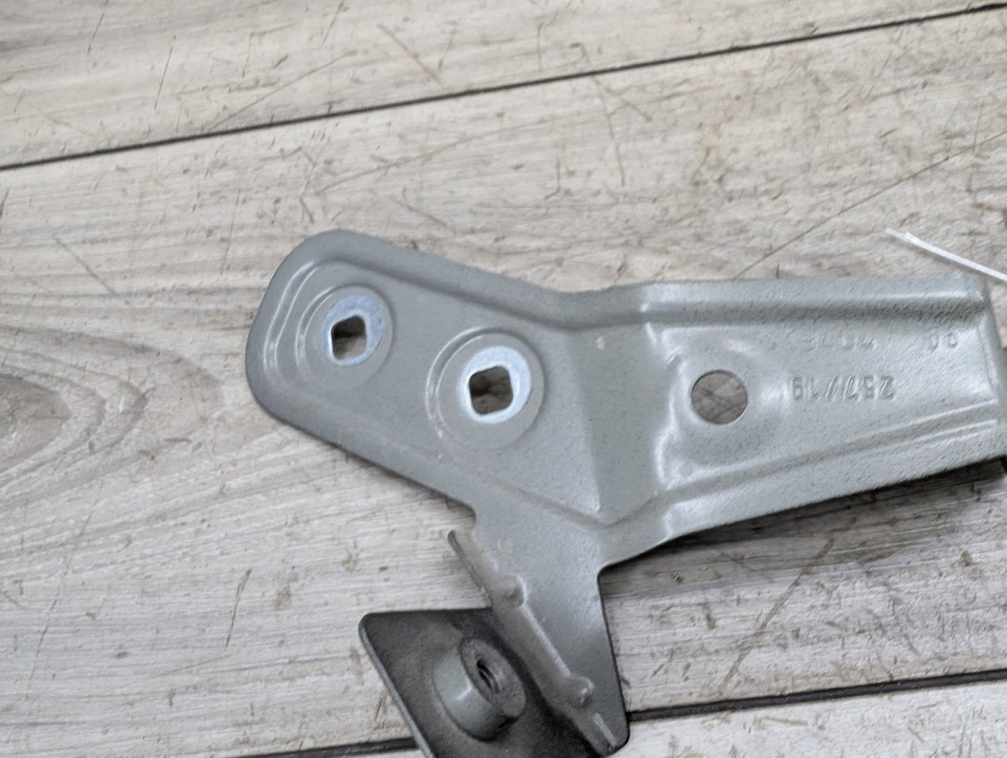 19-23 OEM BMW G20 330 M340 Front Right Passenger Side Fender Holder Bracket SET
