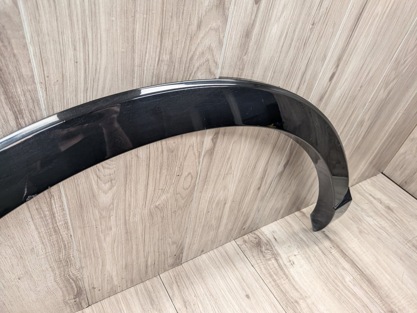 2015-2018 Audi Q3 8U Rear Right Passenger Fender Flare Arch Trim Molding 8U0853818C