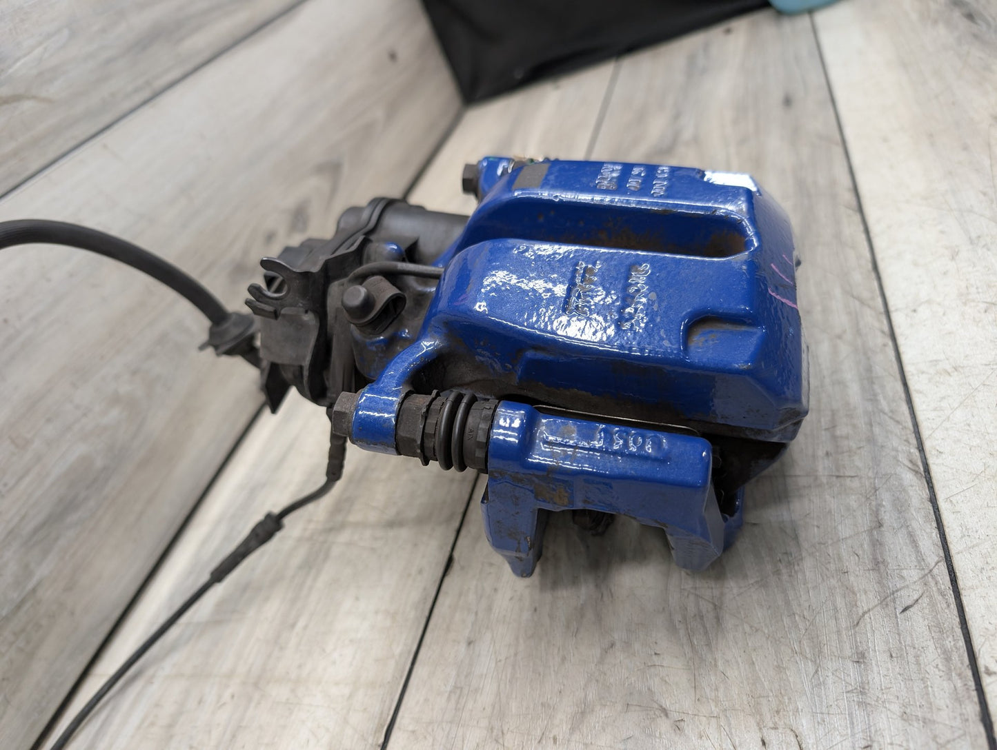 2018 - 2023 BMW X3 G01 Rear Left Driver Brake Caliper 6887409 B58B30M0