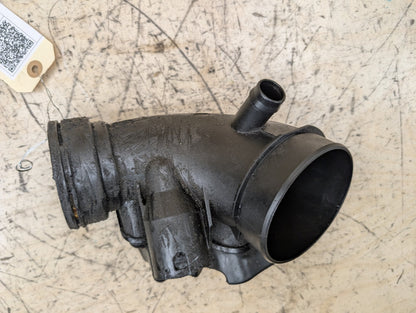 2019-2026 BMW X5 G05 Engine Motor Air Duct Tube Hose 7643302 OEM
