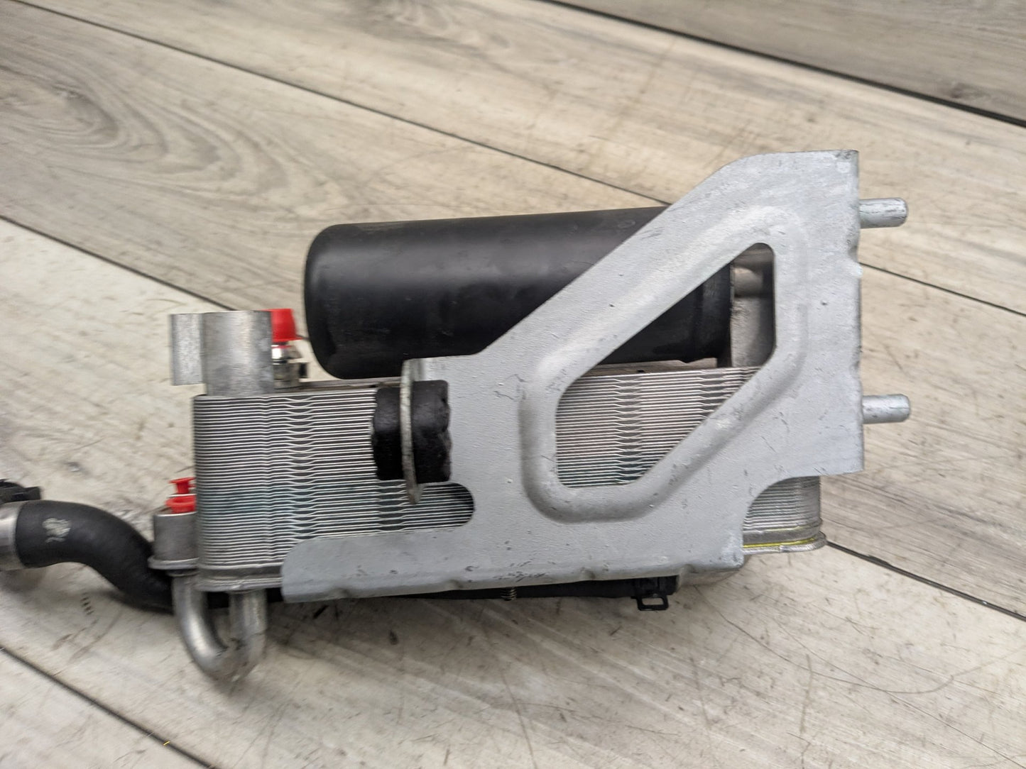 18-24 OEM BMW G01 G02 X3 X4 B46 B58 AC Air Conditioning Compact Condenser Dryer