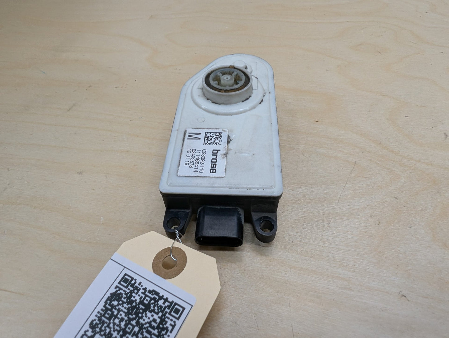 2018-2024 BMW X3 G01 Front Bumper Radiator Air Flap Shutter Motor Actuator C93092-110
