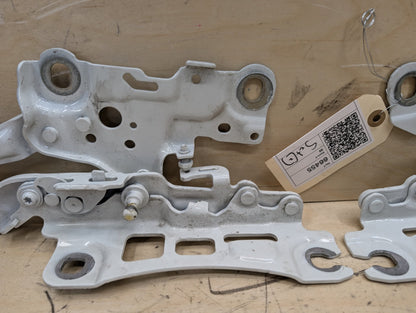 2019-2026 BMW 330i G20 Hood Bonnet Hinges SET 8494431 OEM