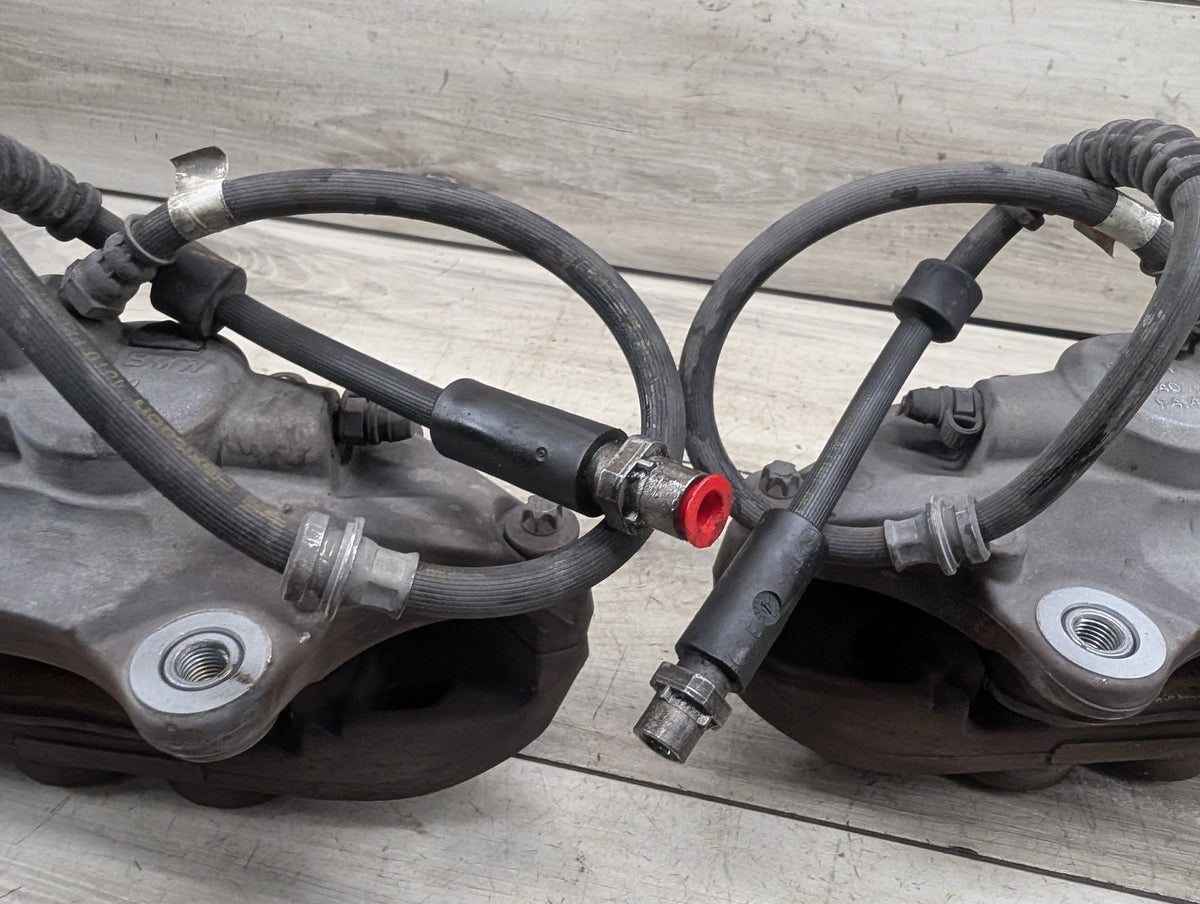 2014-2019 BMW 340 F34 Front Left Right Brake Caliper SET 6850931