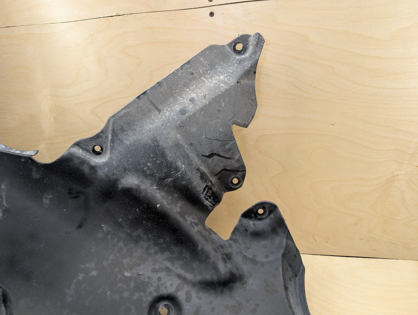OEM BMW F25 F26 X3 X4 Front Right Passenger Fender Liner Wheel Splash Shield