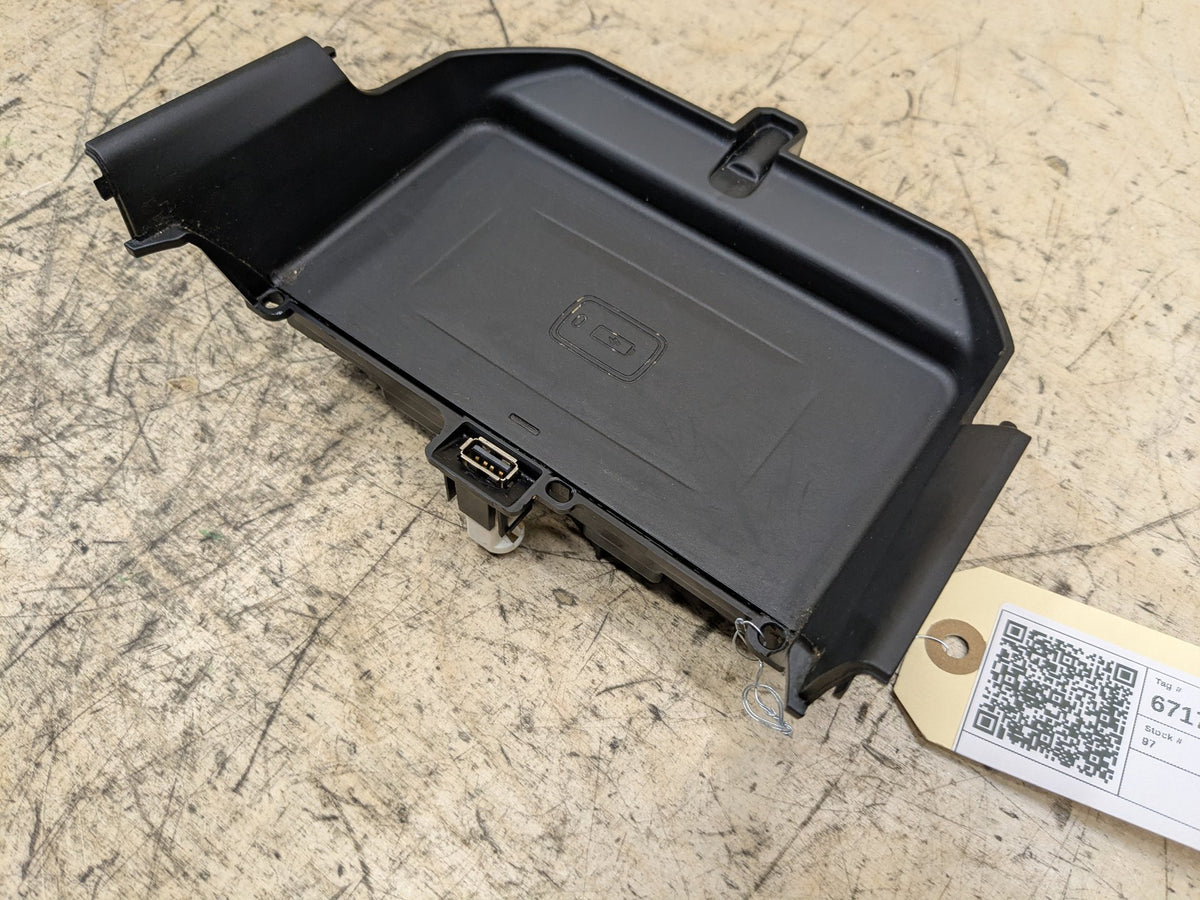 17-23 OEM BMW G30 540I Center Console Cup Holder Wireless Phone Device Charger