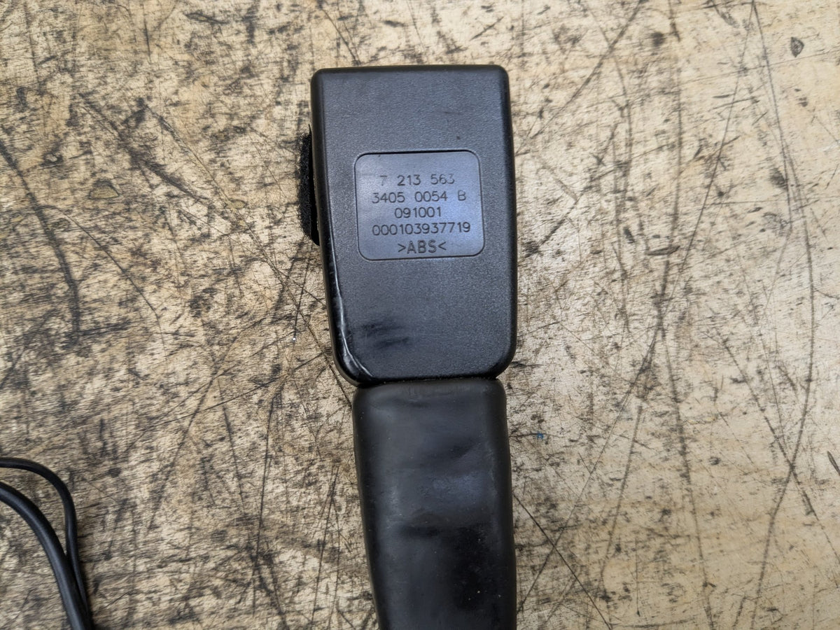 OEM BMW E82 E84 E88 E89 E90 E92 Front Left Driver Seat Belt Buckle Tensioner