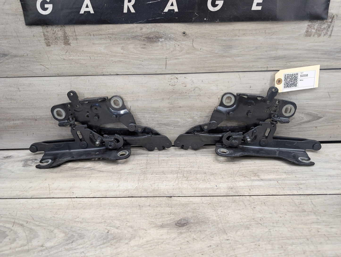 OEM BMW F22 F23 F30 F32 F33 F36 F80 F82 F83 F87 Left Right Side Hood Hinges PAIR