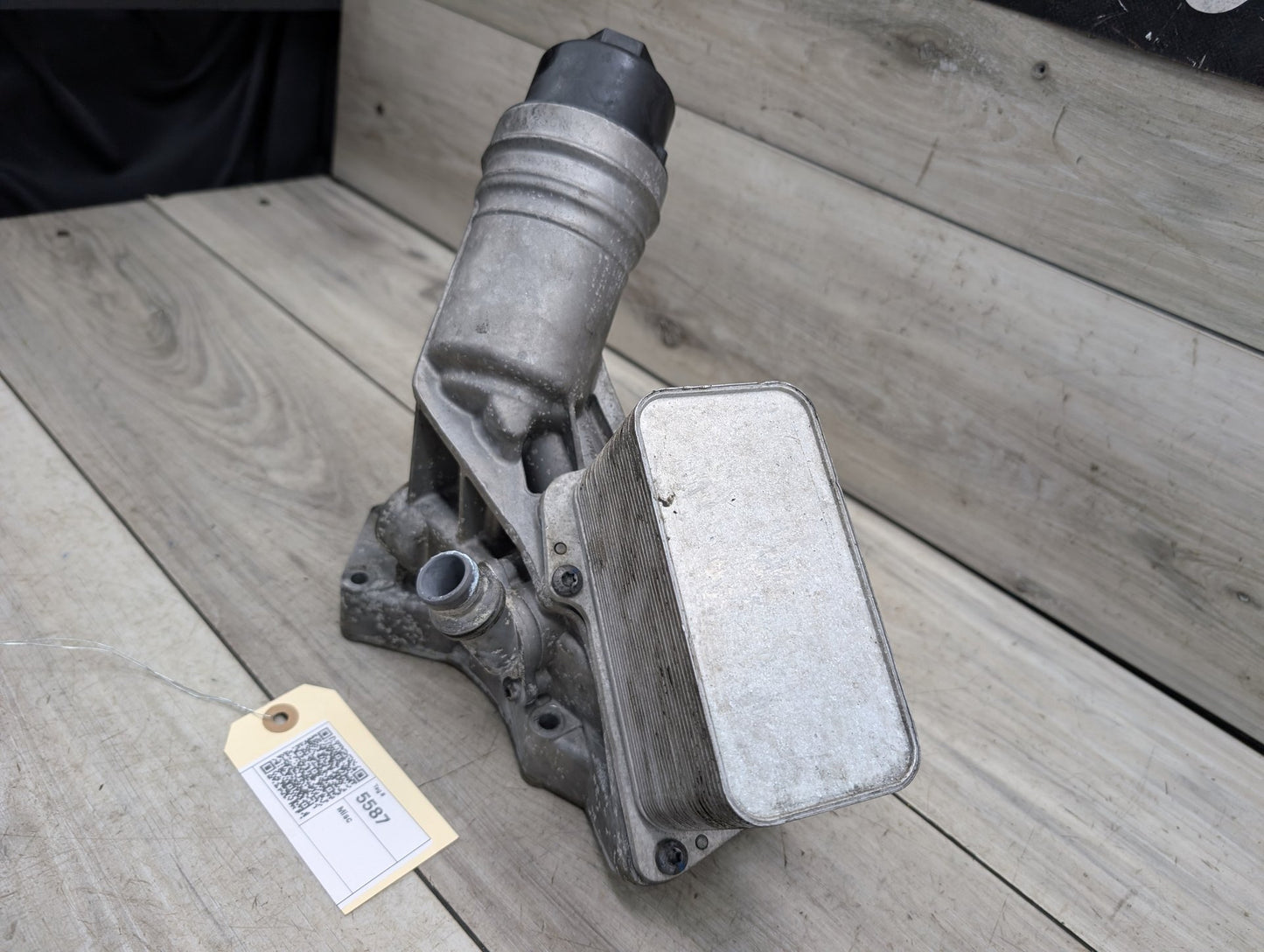 AFTERMARKET BMW F30 340i B58 Engine Motor Oil Filter Cooler Housing UNbranded