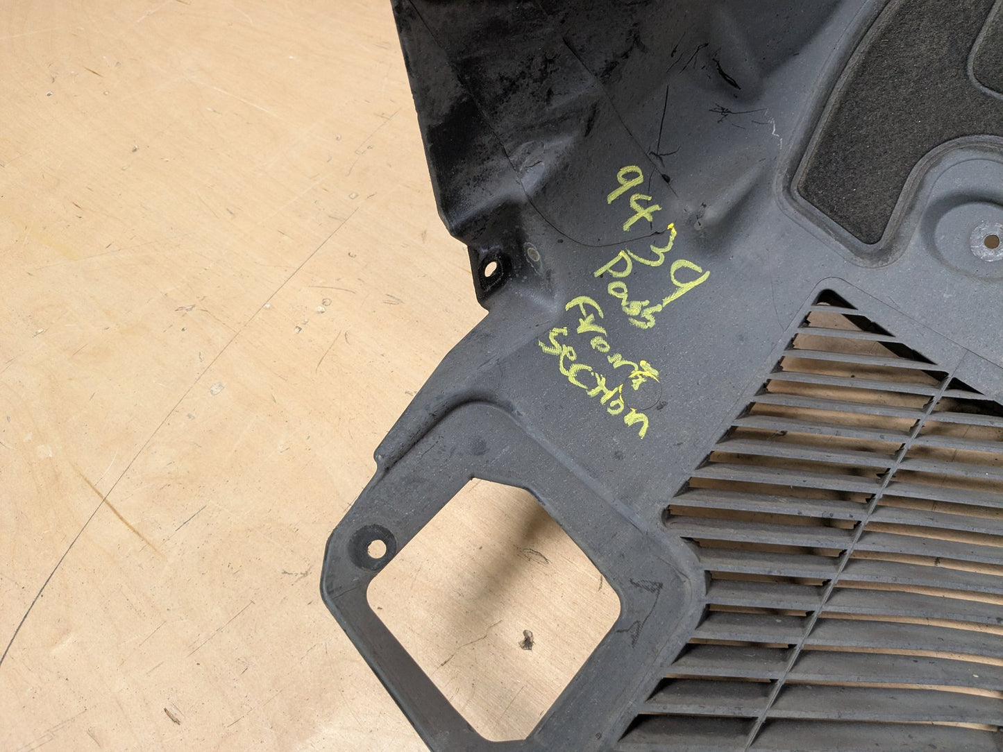 2014 - 2018 BMW X5 F85 Front Left Driver Wheel Fender Liner Splash Guard 7290854 S63B44T2